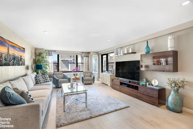 301 East 64th Street #PHA, New York, NY 10065