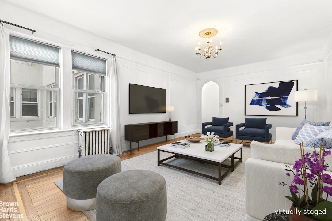 45-14 43rd Street #2D, Sunnyside, Queens, NY 11104 - Property photo 4 of 7
