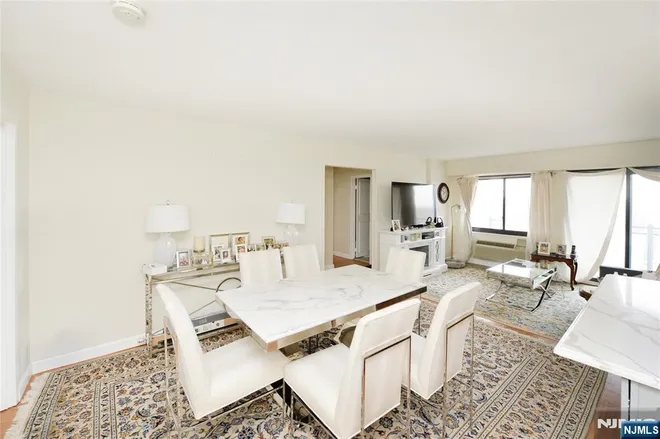 125 Prospect #10C, Hackensack, NJ 07601