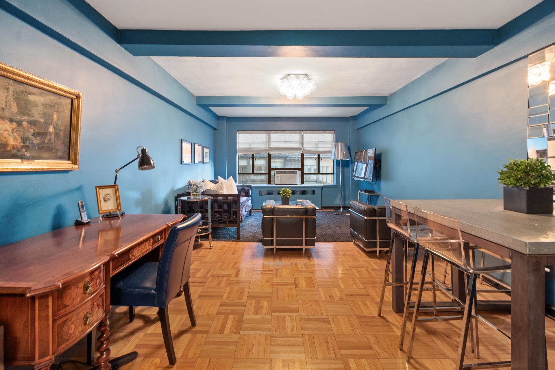 45 West 54th Street #8A, Midtown, Manhattan, NY 10019 - Property photo 4 of 9