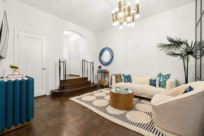 235 East 73rd Street #1G, New York, NY 10021