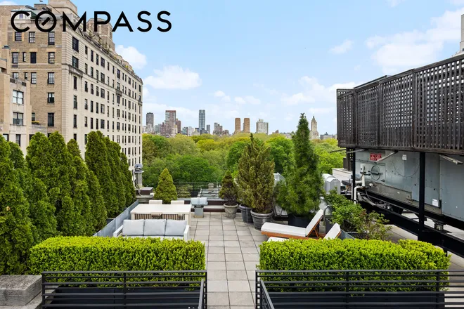 15 East 70th Street #PHB, New York, NY 10021