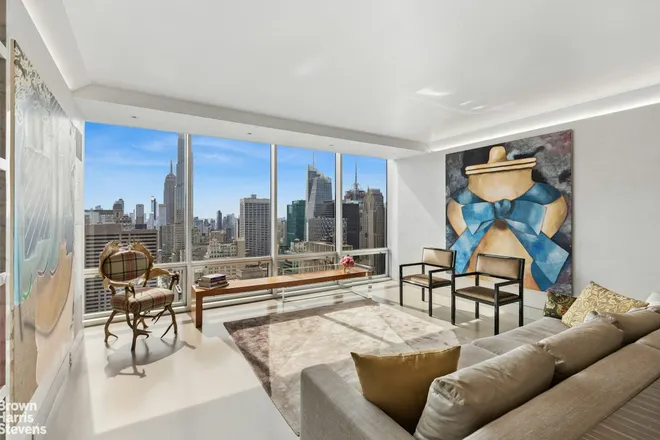 641 5th Avenue #42G, New York, NY 10022