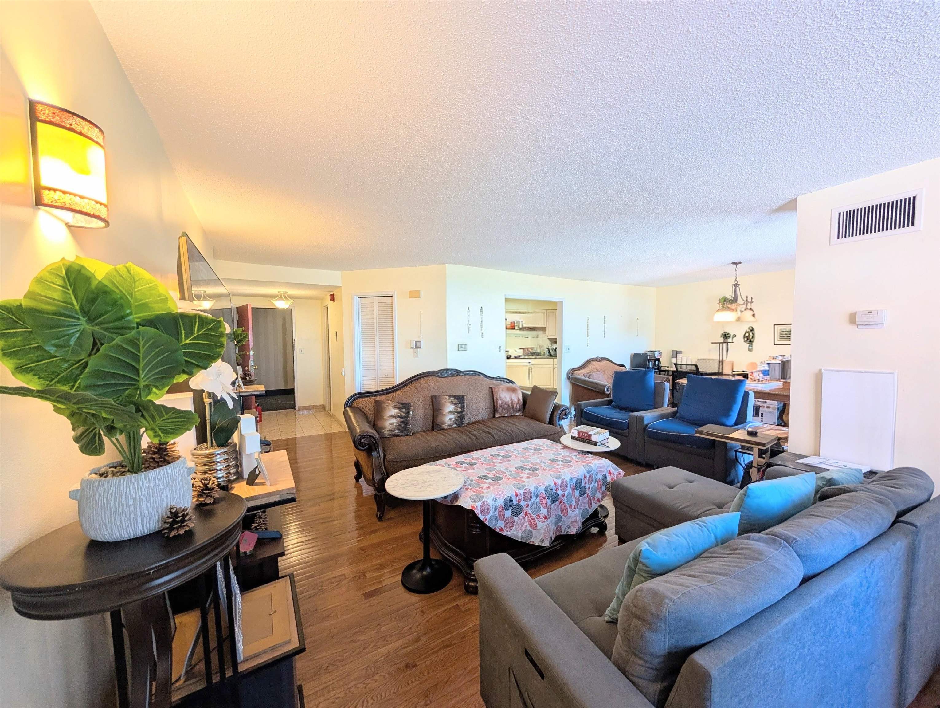 412 HARMON COVE TOWER, Secaucus Town, Secaucus, NJ 07094 - Property photo 2 of 40