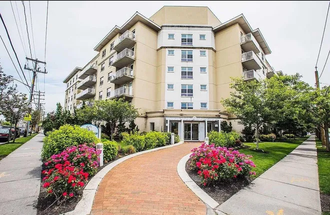 260 Beach 81st Street #6-V, Rockaway Park, NY 11693