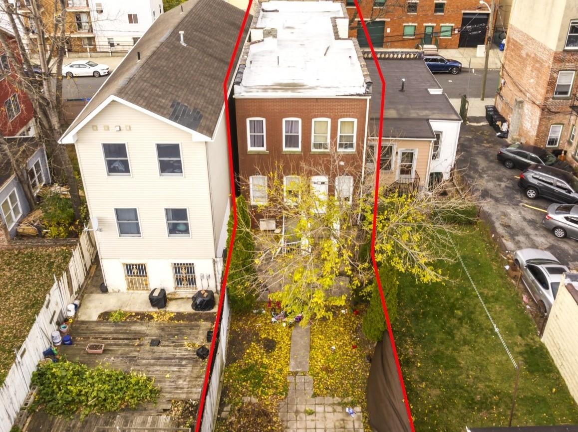 12 WRIGHT Avenue, Jersey City, JC Journal Square, NJ 07306 - Property photo 2 of 19