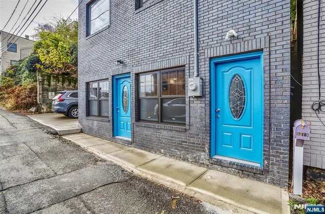 9017 Riverside, North Bergen, NJ 07047