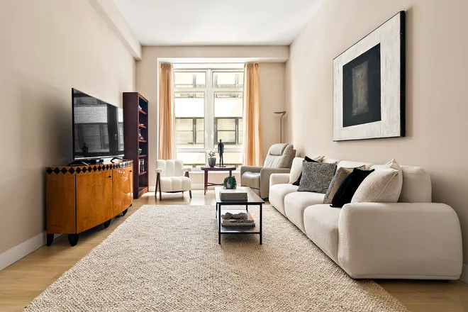 111 FULTON Street #308, New York, NY 10038