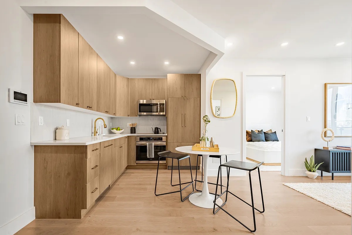 87A Cooper Street #2-R, Bushwick, Brooklyn, NY 11207 - Property photo 3 of 9