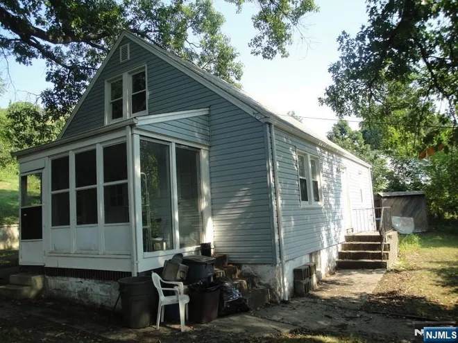 290 Central, Haledon, NJ 07508