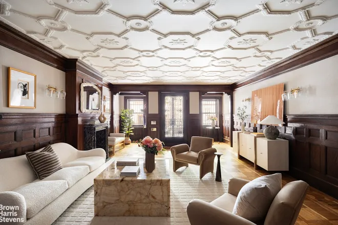 57 East 74th Street, New York, NY 10021