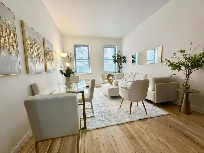 415 East 80th Street #1-B, New York, NY 10075