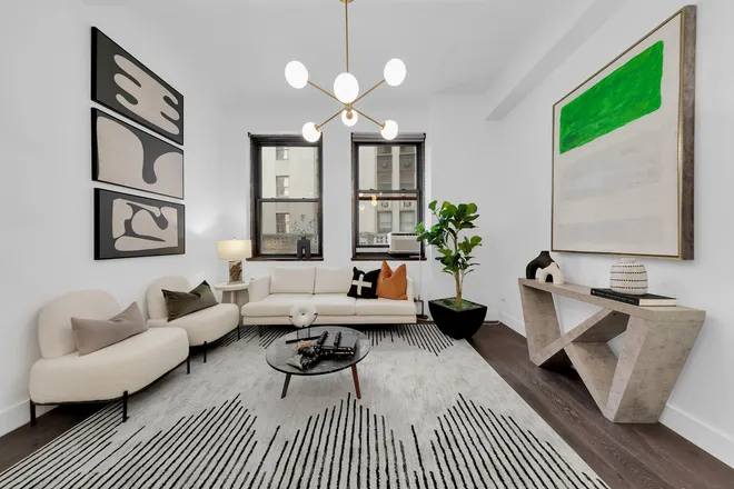3 HANOVER Square #4C, New York, NY 10004