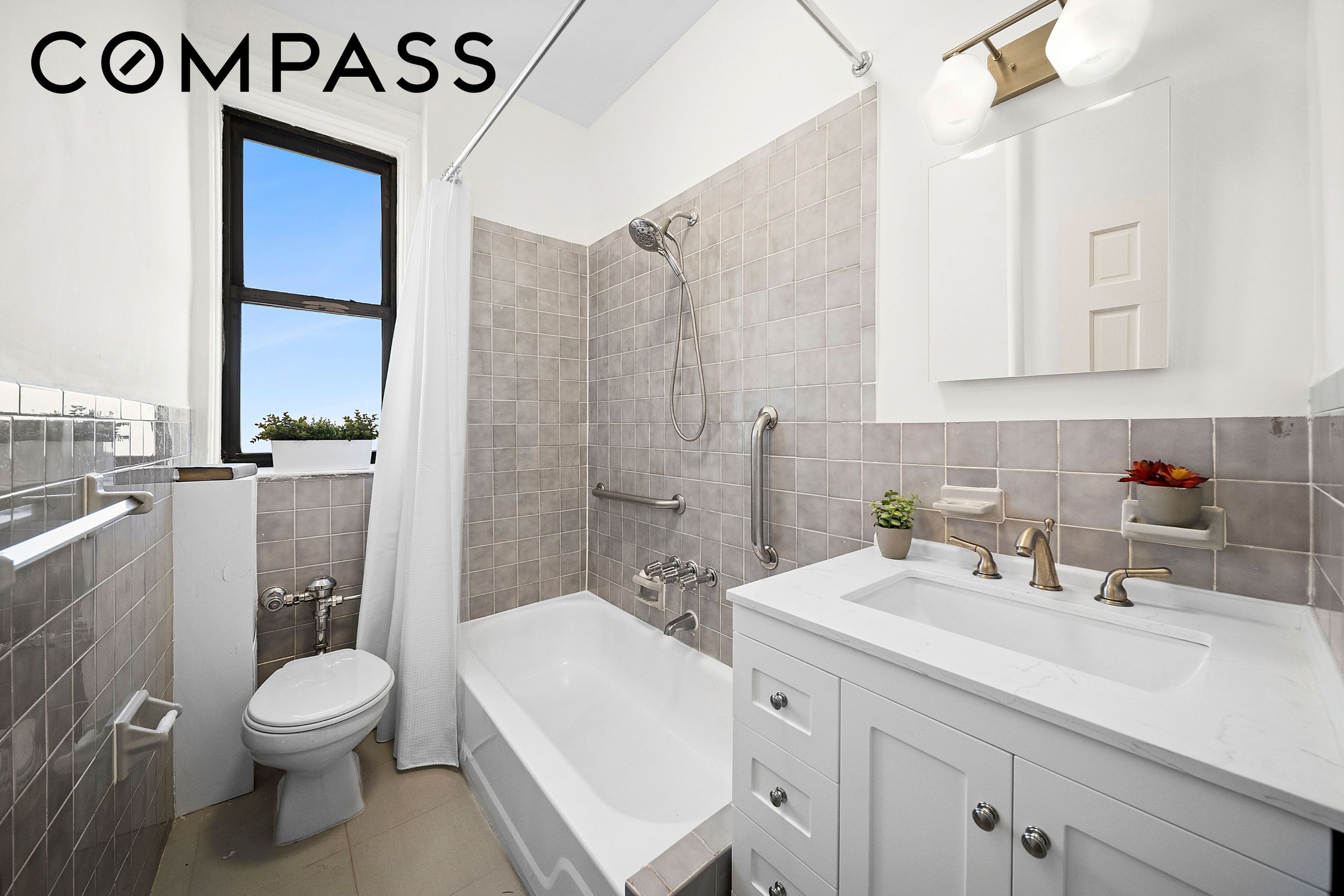 7401 4th Avenue #F8, Bay Ridge, Brooklyn, NY 11209 - Property photo 3 of 5
