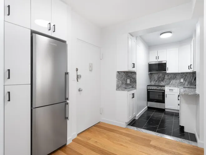 80 Park Avenue #6-F, New York, NY 10016
