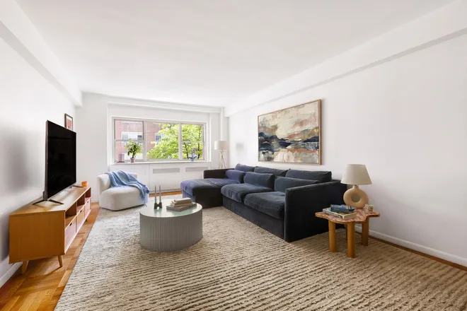 35 PARK Avenue #4A, New York, NY 10016