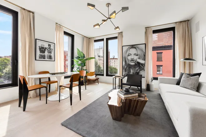 45 East 7th Street #5C, New York, NY 10003