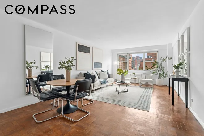 101 West 12th Street #12K, New York, NY 10011