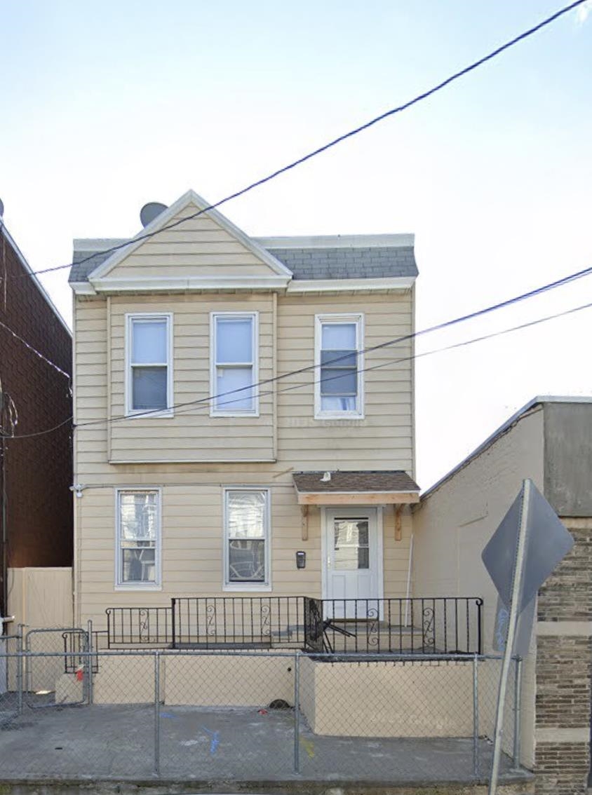 173 CLENDENNY Avenue, Jersey City, JC West Bergen, NJ 07304 - Property photo 2 of 15