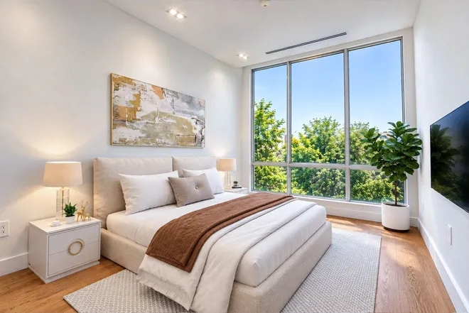 679 Franklin Avenue #202, Brooklyn, NY 11238