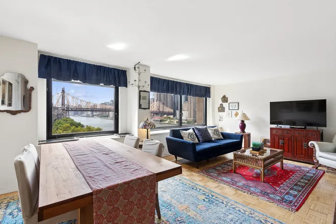 531 MAIN Street #1007, New York, NY 10044