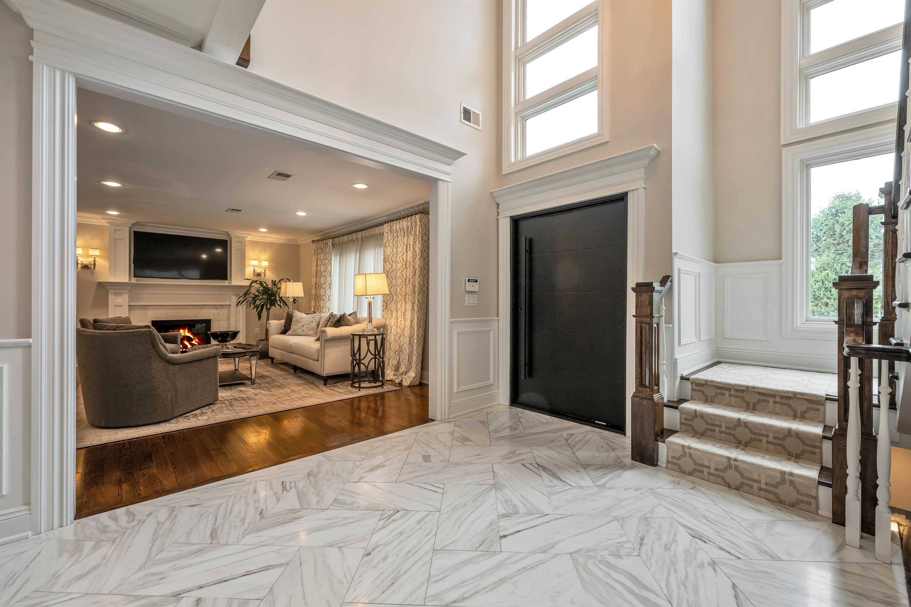 534 BRANDON Place, Cliffside Park Borough, Cliffside Park, NJ 07010 - Property photo 5 of 44