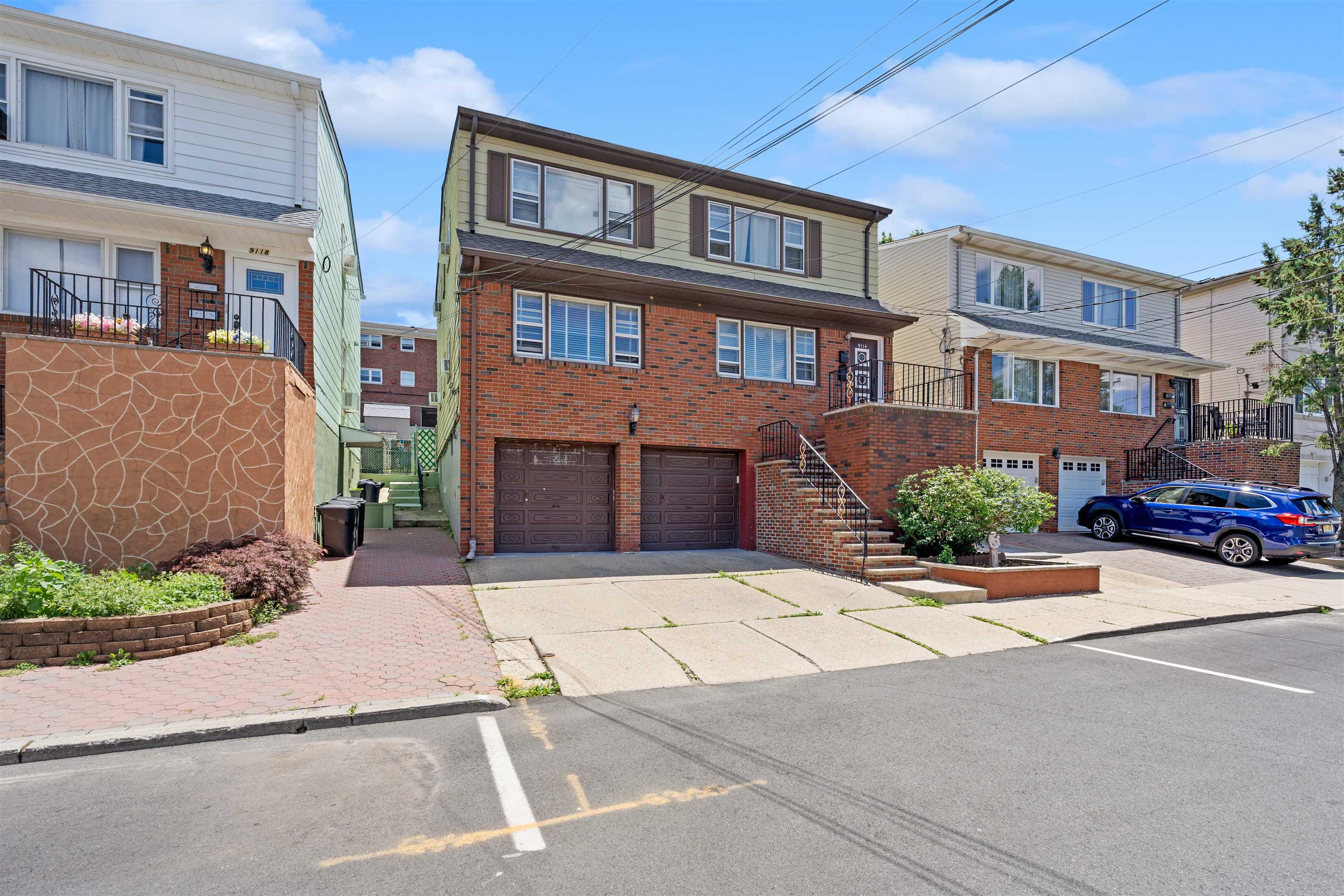 9114 SMITH Avenue, North Bergen Township, North Bergen, NJ 07047 - Property photo 3 of 34