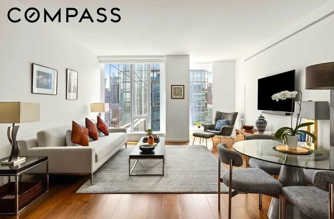 1 West End Avenue #25D, New York, NY 10023