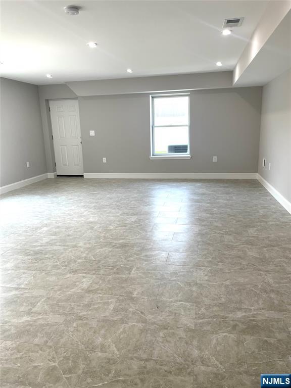 761B 4th, Secaucus Town, Secaucus, NJ 07094 - Property photo 2 of 34