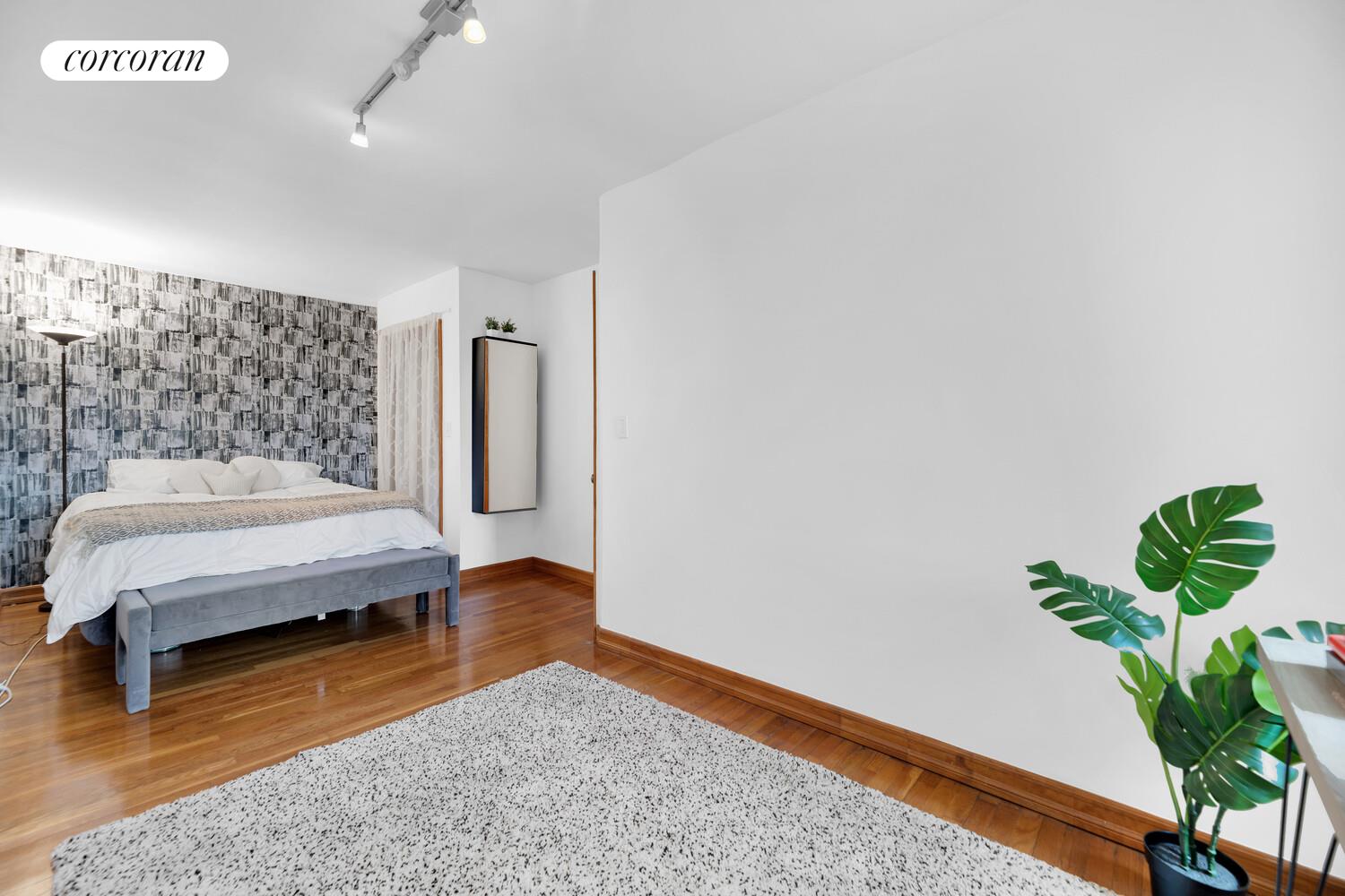7401 SHORE Road #3L, Bay Ridge, Brooklyn, NY 11209 - Property photo 4 of 5