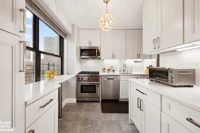 345 East 80th Street #19EF, New York, NY 10075