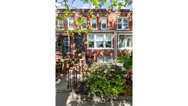 401 East 35th Street, Brooklyn, NY 11203