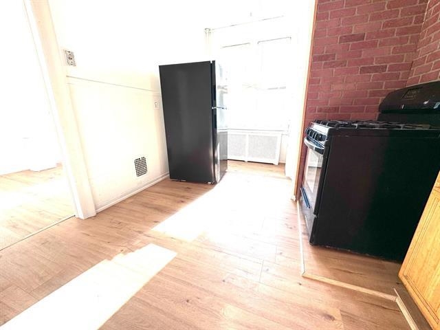 79 PAMRAPO Avenue, Jersey City, JC Greenville, NJ 07305 - Property photo 4 of 24