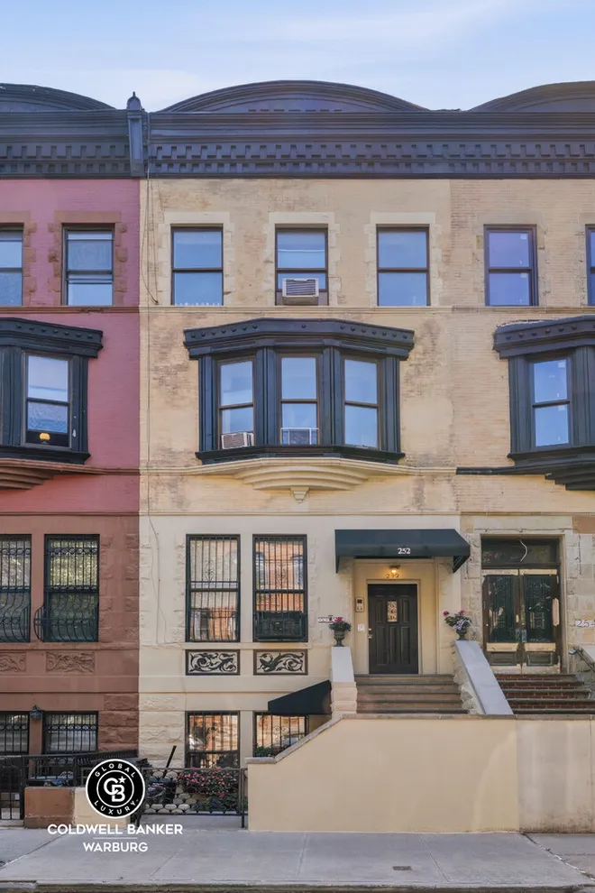 252 West 136th Street, New York, NY 10030