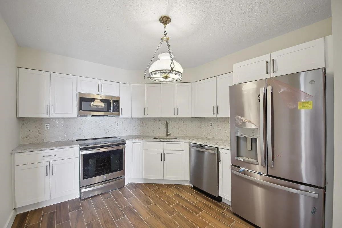 2138 HARMON COVE TOWER, Secaucus Town, Secaucus, NJ 07094 - Property photo 4 of 9