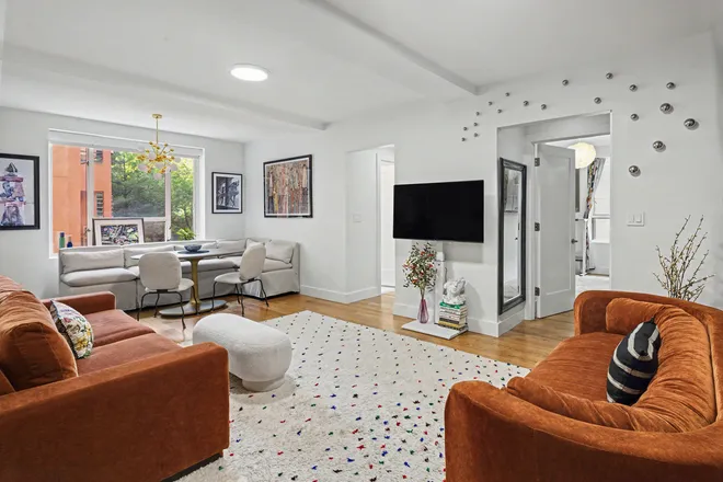 444 CENTRAL Park #3G, New York, NY 10025