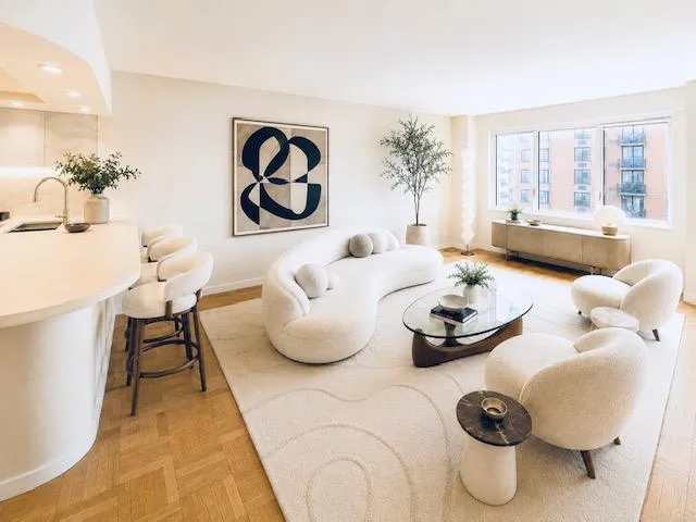 201 East 25th Street #14-G, New York, NY 10010