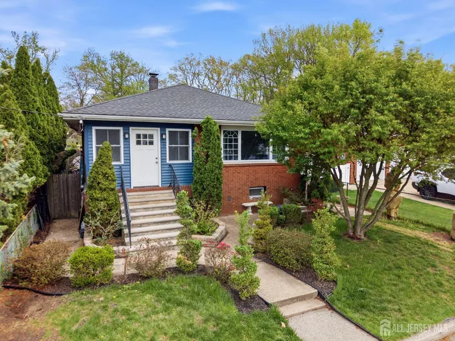 5 Rhode Street, na, NJ 08827