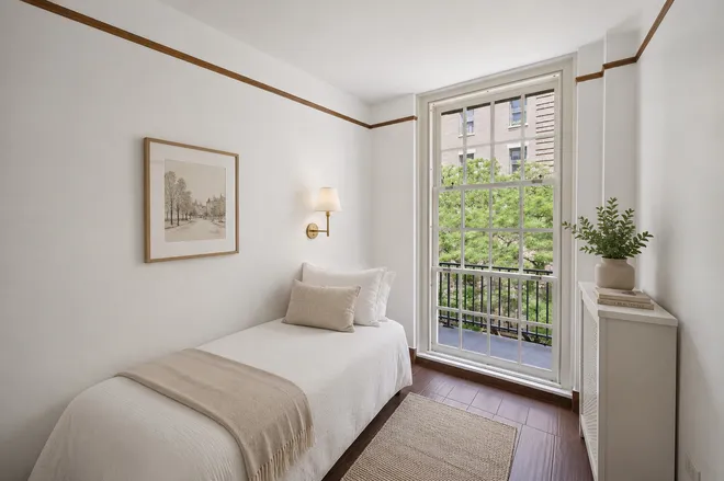 516 East 78th Street #4C, New York, NY 10075