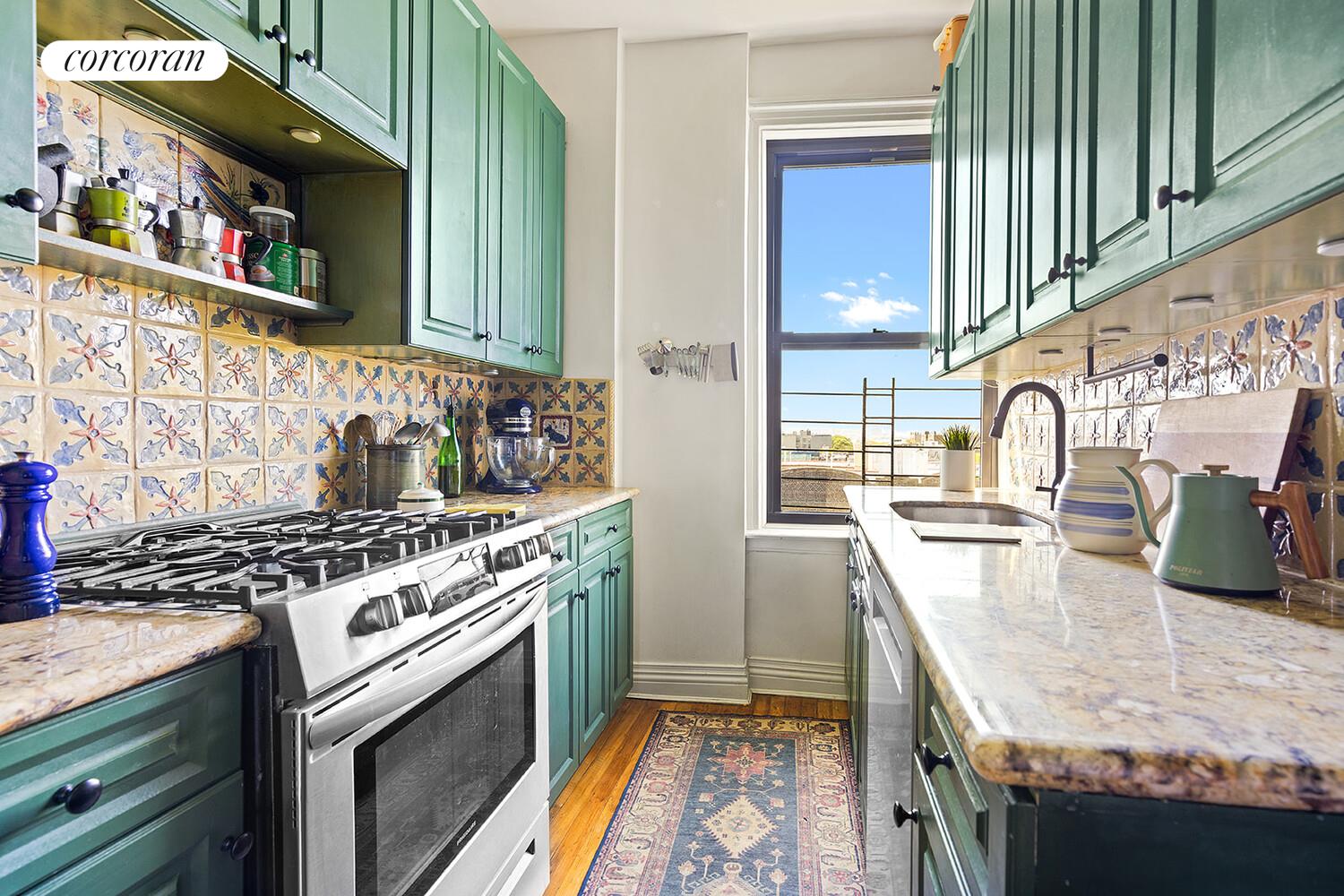 7825 4th Avenue #F2, Bay Ridge, Brooklyn, NY 11209 - Property photo 4 of 17