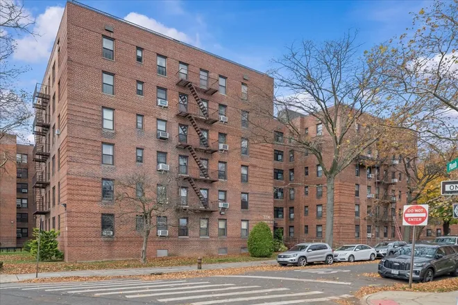 2270 PLUMB 1st Street #1B, Brooklyn, NY 11229