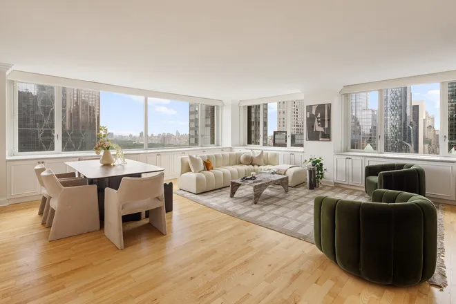 322 West 57th Street #44K2, New York, NY 10019