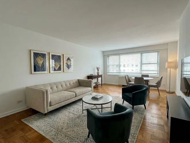 150 East 61st Street #7K, New York, NY 10065