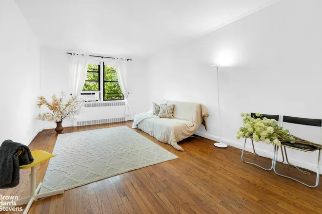205 West 95th Street #4E, New York, NY 10025