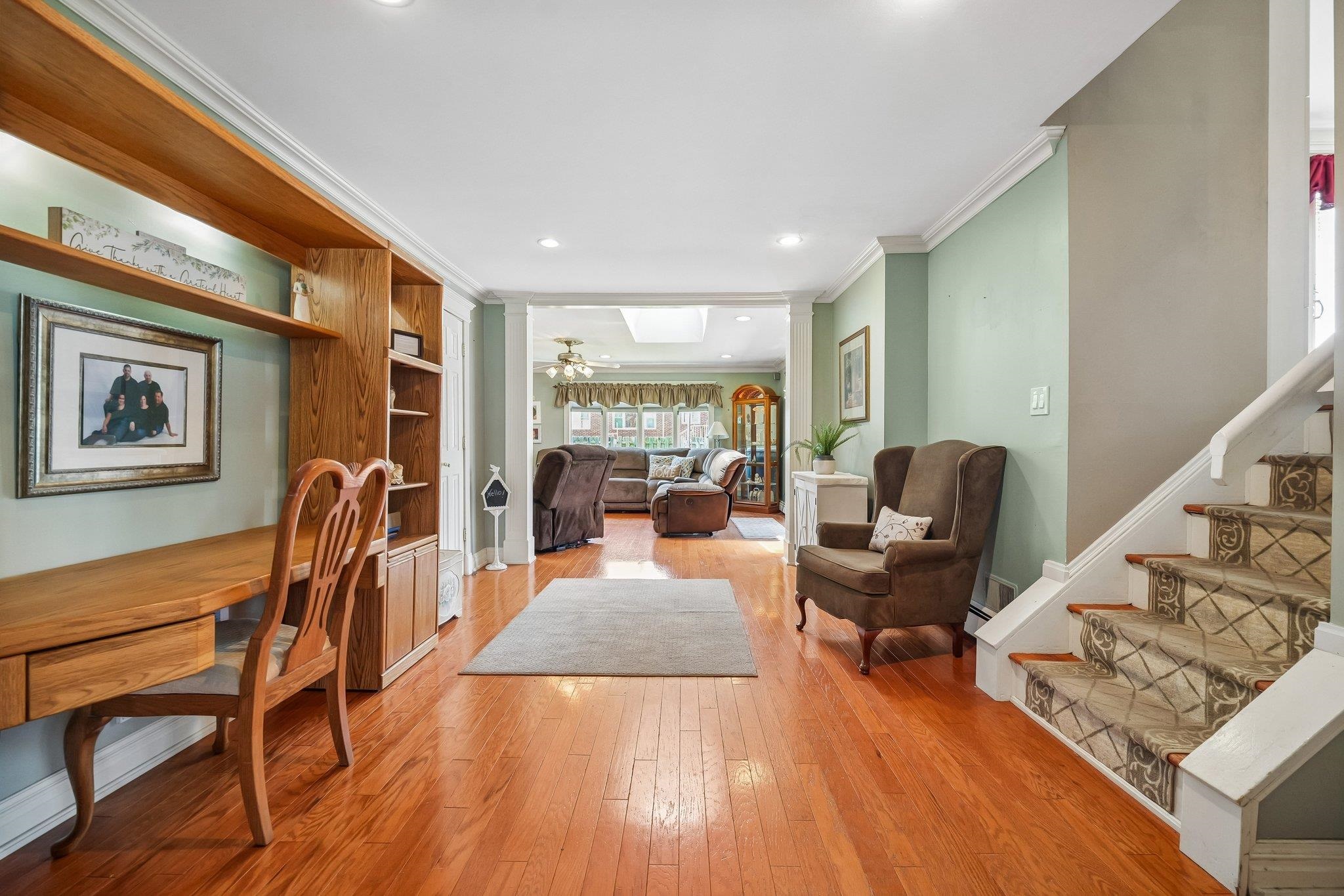 53 ORCHARD Street, Carteret Borough, CARTERET, NJ 07008 - Property photo 5 of 32