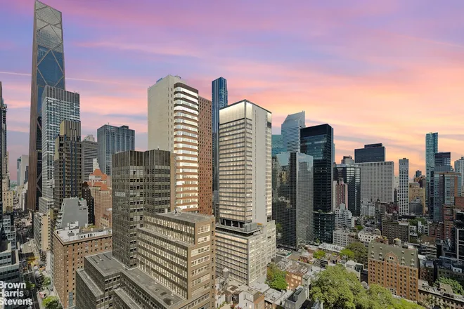 236 East 47th Street #27DE, New York, NY 10017