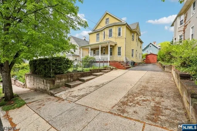 52 Preston, Ridgefield Park, NJ 07660
