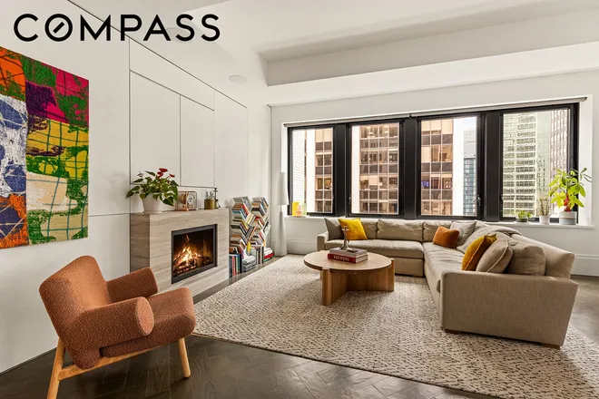 101 Wall Street #22A, New York, NY 10005