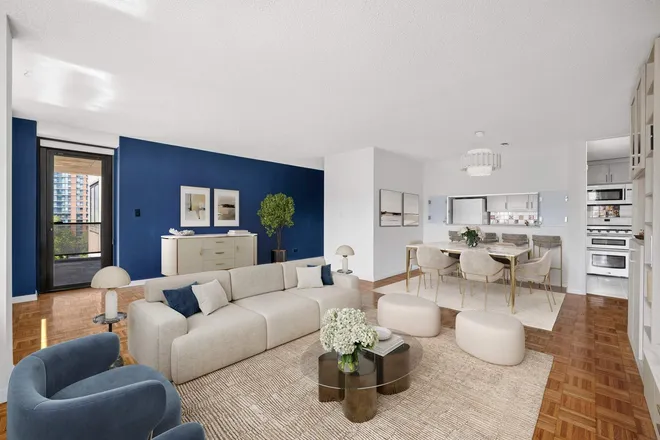 531 Main Street #718, New York, NY 10044