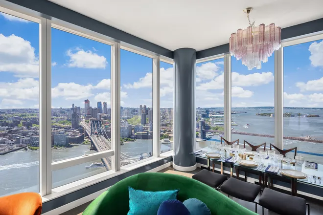 252 South Street #40C, New York, NY 10002